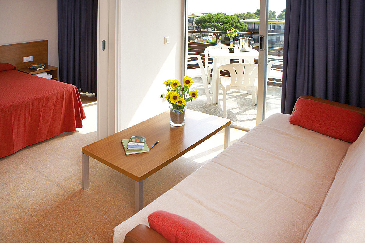Apartahotel Comtat Sant Jordi 3*